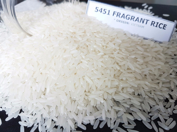 Gạo trắng hạt dài 5451